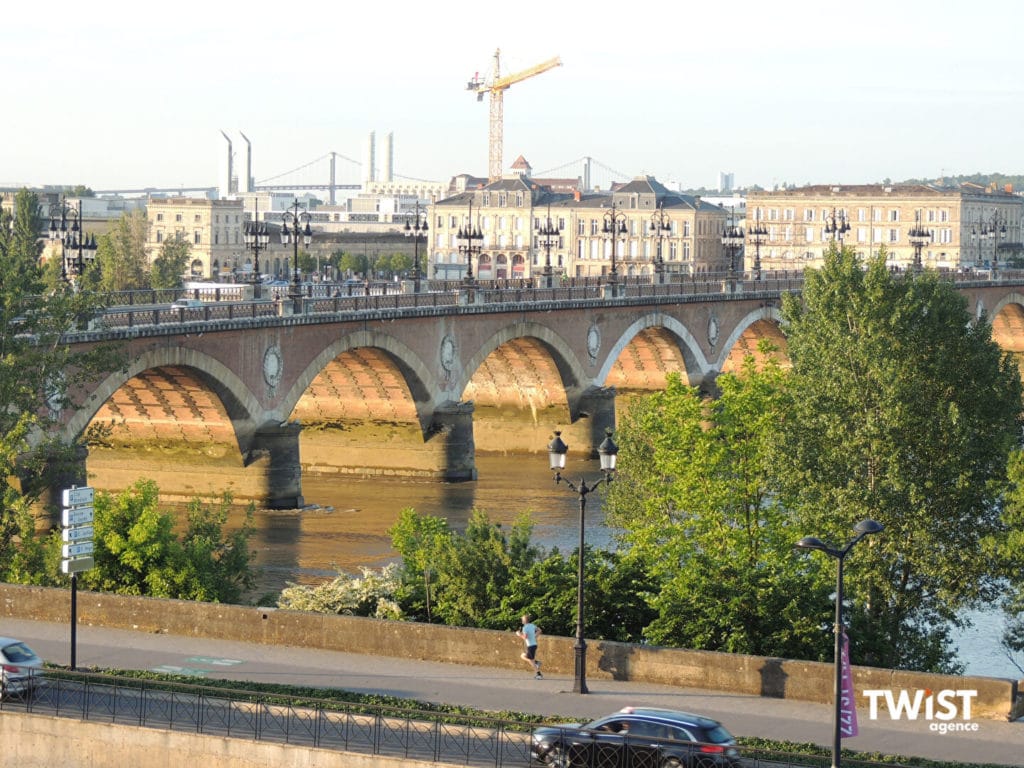 🏠 Dossier Immobilier : En étant riche soit 3 673 € / mois, que peut-on avoir à Bordeaux ?